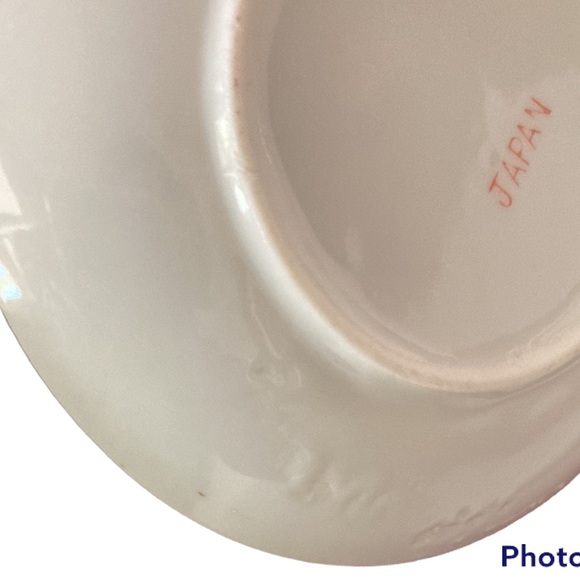 Set of 5 Vintage English Tea Cups and Saucers made in Japan. - Picture 10 of 13